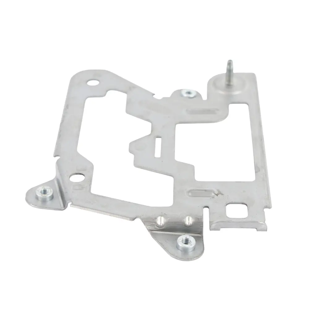 Uchwyt Wspornik Modułu Sterującego do Mercedes W205 C205 o numerze A2055452240 Mercedes W205 C205 Uchwyt Wspornik Modułu Sterującego - SKU A2055452240 - Numer Części A2055452240