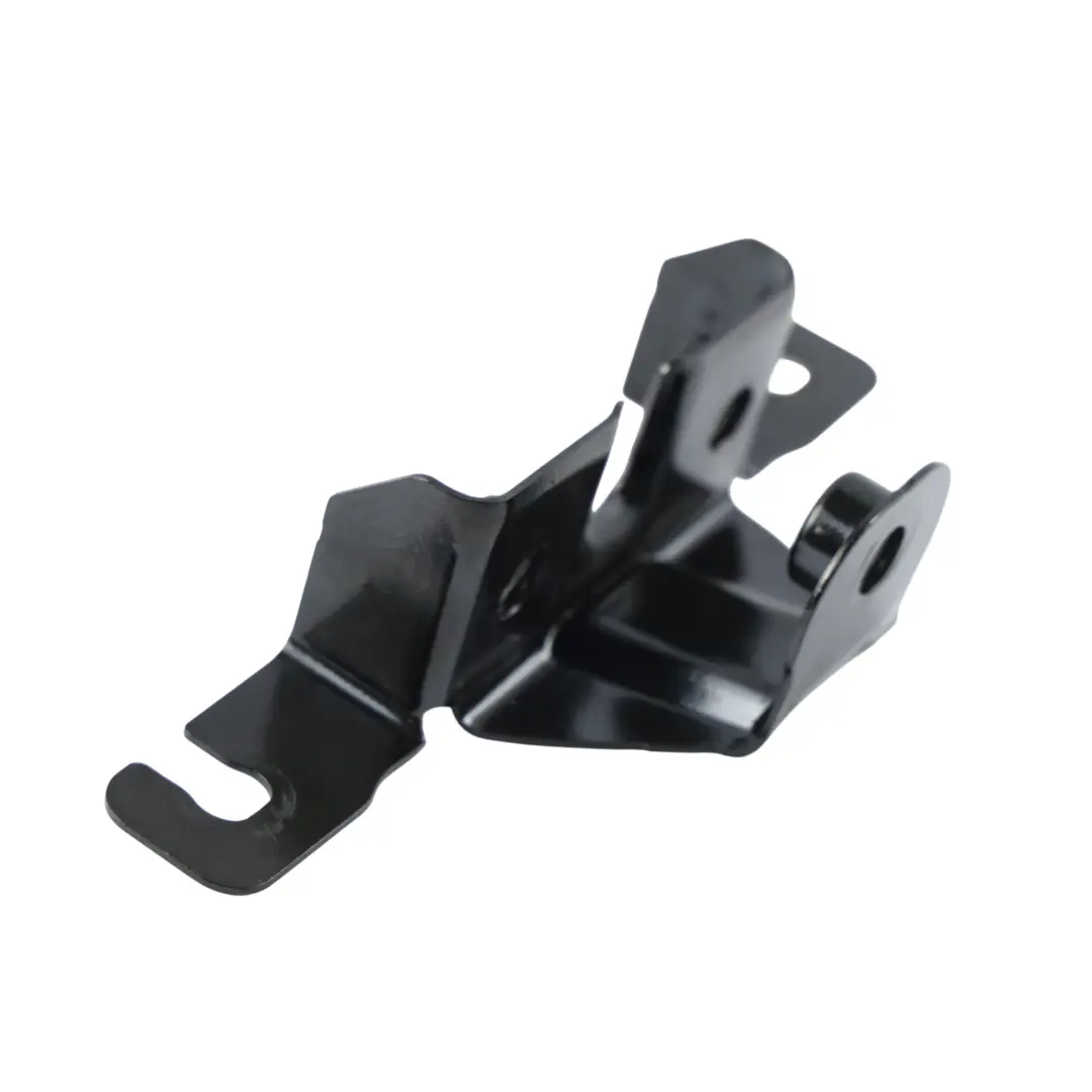 Angolo Supporto Assale Posteriore Montante Pianale per Mercedes W205 con numero di parte A2056100097 Mercedes W205 Angolo Supporto Assale Posteriore Montante Pianale - SKU A2056100097 - Numero di parte A2056100097