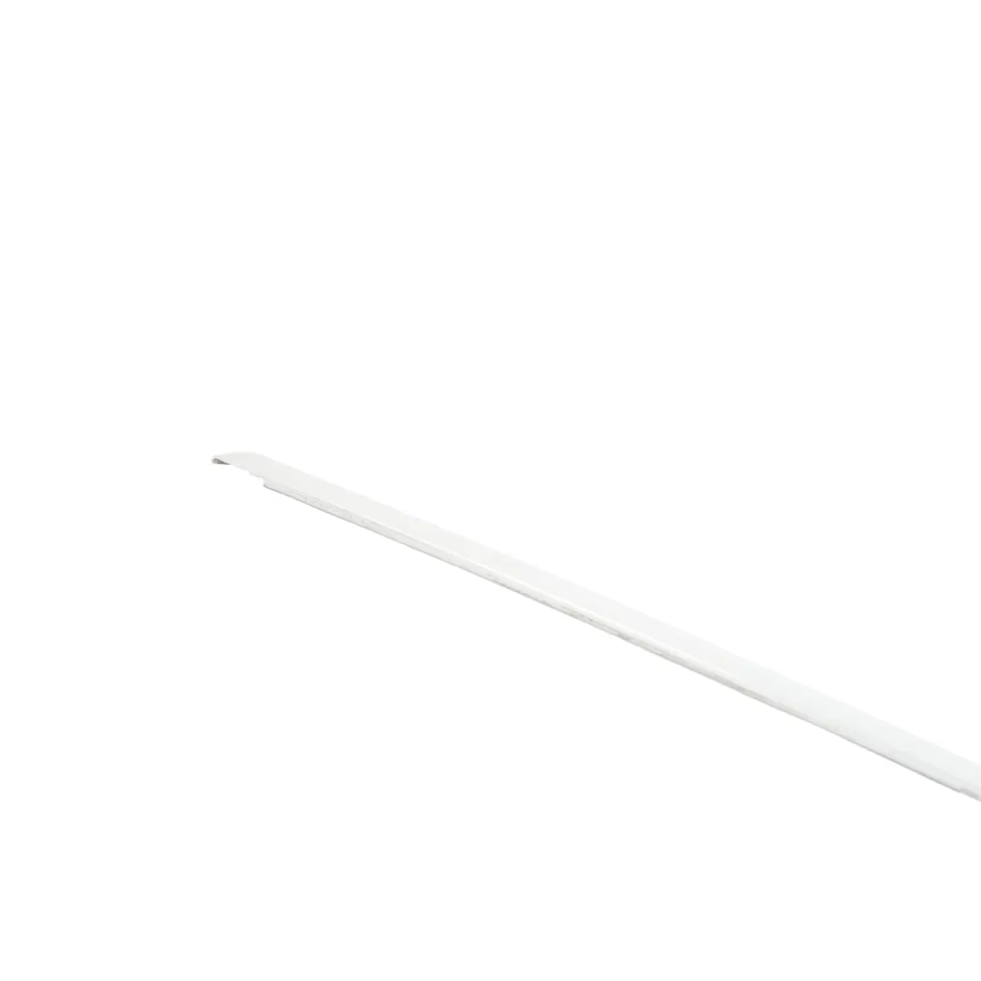 Baguette Vitre Porte Arrière Gauche Joint pour Mercedes W205 à propos du numéro de pièce A2056900380 Mercedes W205 Baguette Vitre Porte Arrière Gauche Joint - SKU A2056900380-1 - Numéro de pièce A2056900380