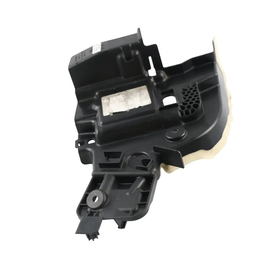 Mercedes C205 Türschloss Abdeckung Halterung Vorne Rechts - SKU A2057230208 - Teilenummer A2057230208