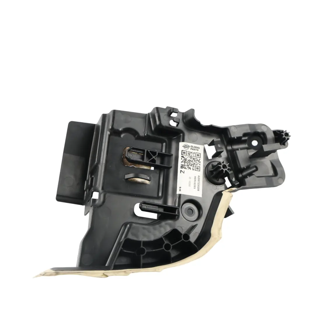 Support Mécanisme Serrure Porte Avant Droit pour Mercedes C205 à propos du numéro de pièce A2057230208 Mercedes C205 Support Mécanisme Serrure Porte Avant Droit - SKU A2057230208 - Numéro de pièce A2057230208