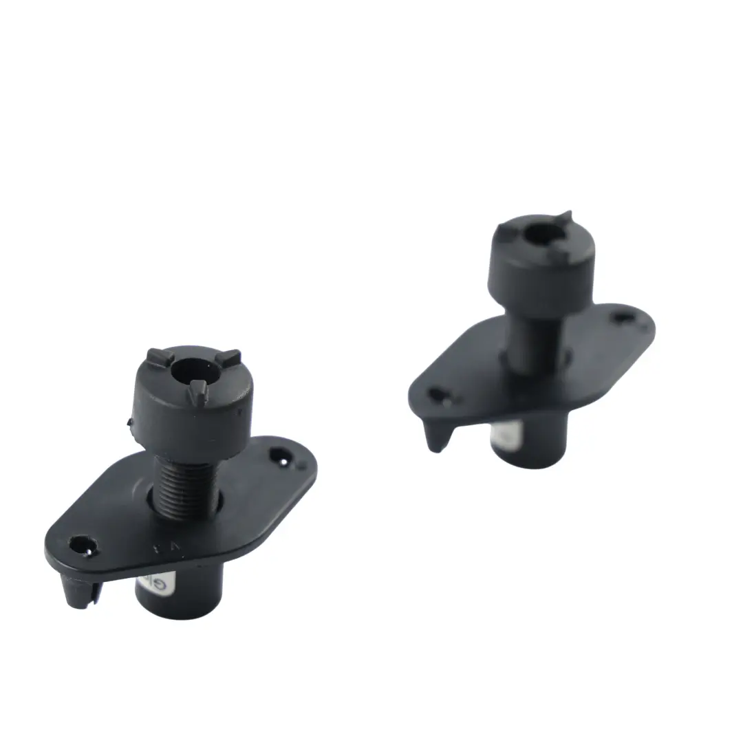 Tylna Pokrywa Klina Bagażnika SET do Mercedes C205 S205 W205 o numerze A2057500189 Mercedes C205 S205 W205 Tylna Pokrywa Klina Bagażnika SET - SKU A2057500189 - Numer Części A2057500189