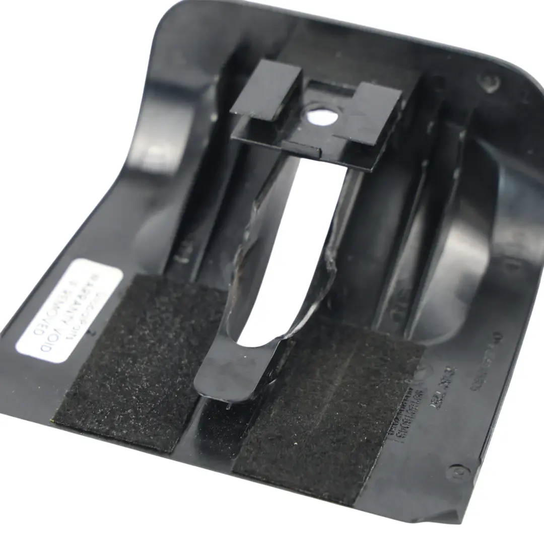 Abdeckung Verkleidung Doppel Rollo Rechts für Mercedes S205 mit Teilenummer A2058105805 Mercedes S205 Abdeckung Verkleidung Doppel Rollo Rechts - SKU A2058105805 - Teilenummer A2058105805