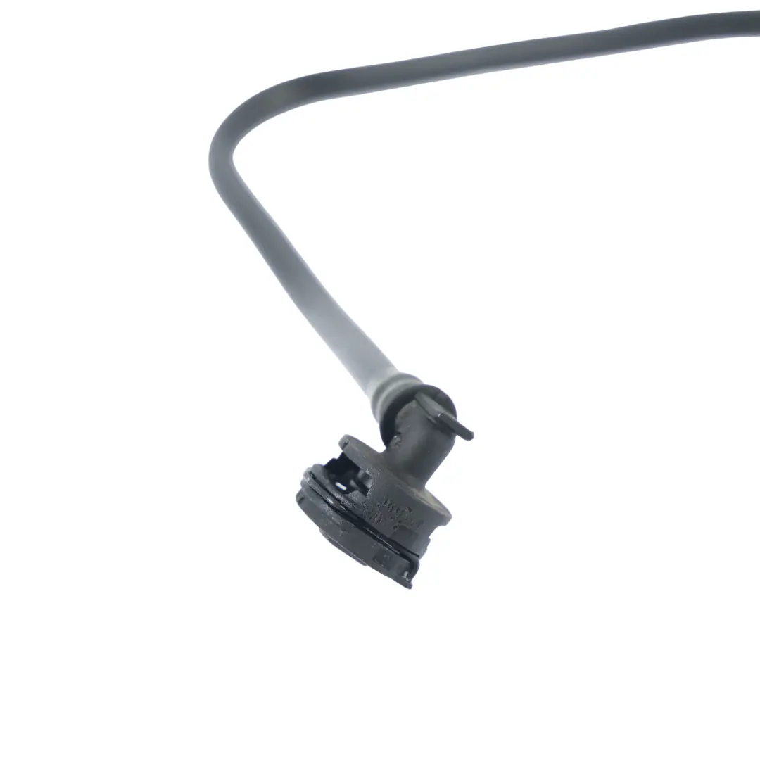 Tubo Flessibile Vuoto Line 2015 per Mercedes C205 W205 con numero di parte A2058306102 Mercedes C205 W205 Tubo Flessibile Vuoto Line 2015 - SKU A2058306102 - Numero di parte A2058306102