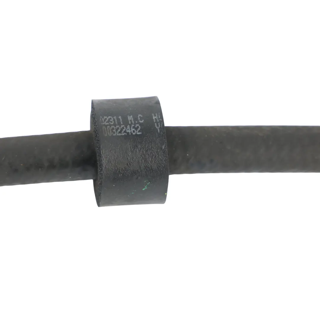 Mercedes C205 W205 Tuyau Flexible Vide Ligne 2015 - SKU A2058306102 - Numéro de pièce A2058306102