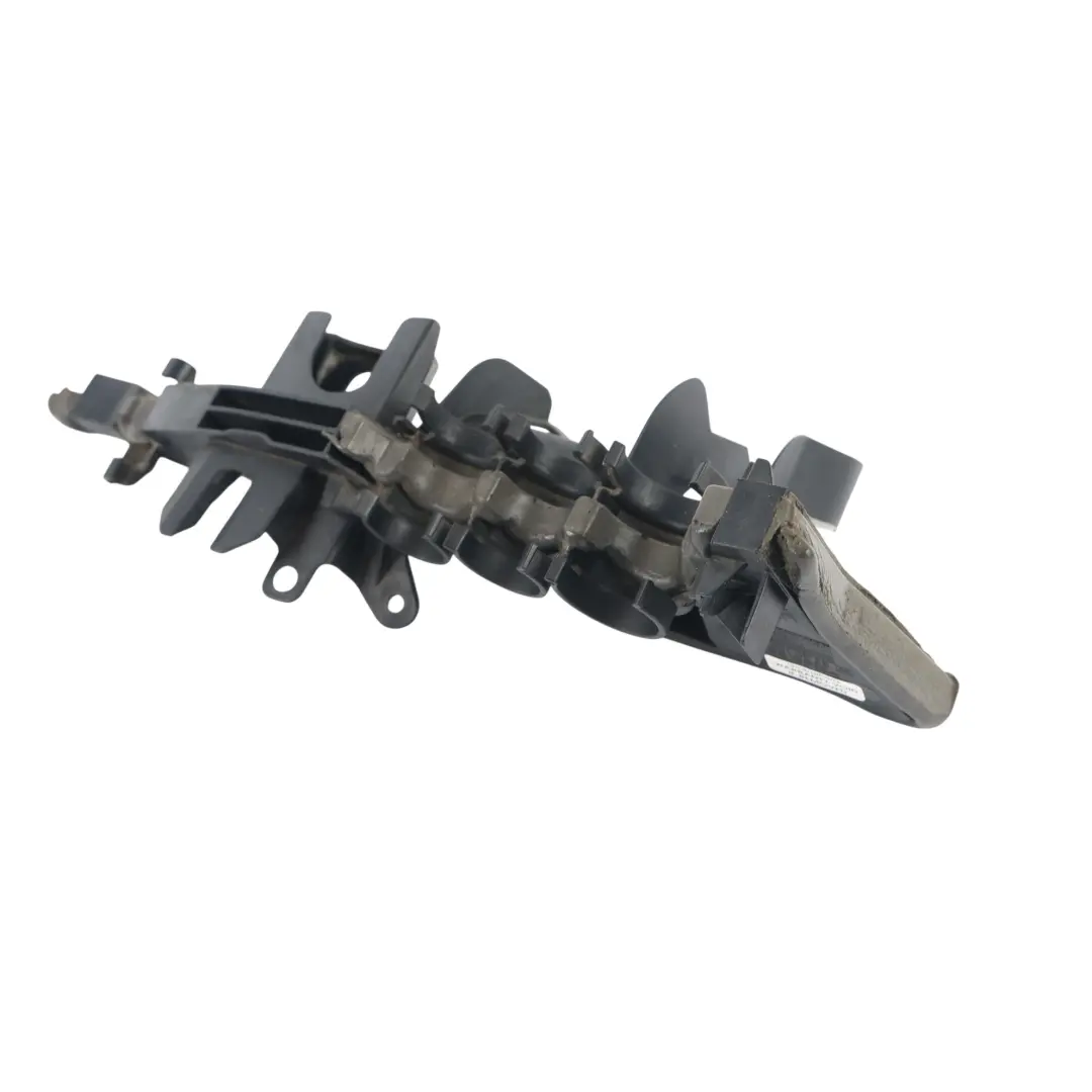 Mercedes W205 C205 Guarnizione Condotto Aria Inferiore Sinistro - SKU A2058310598 - Numero di parte A2058310598