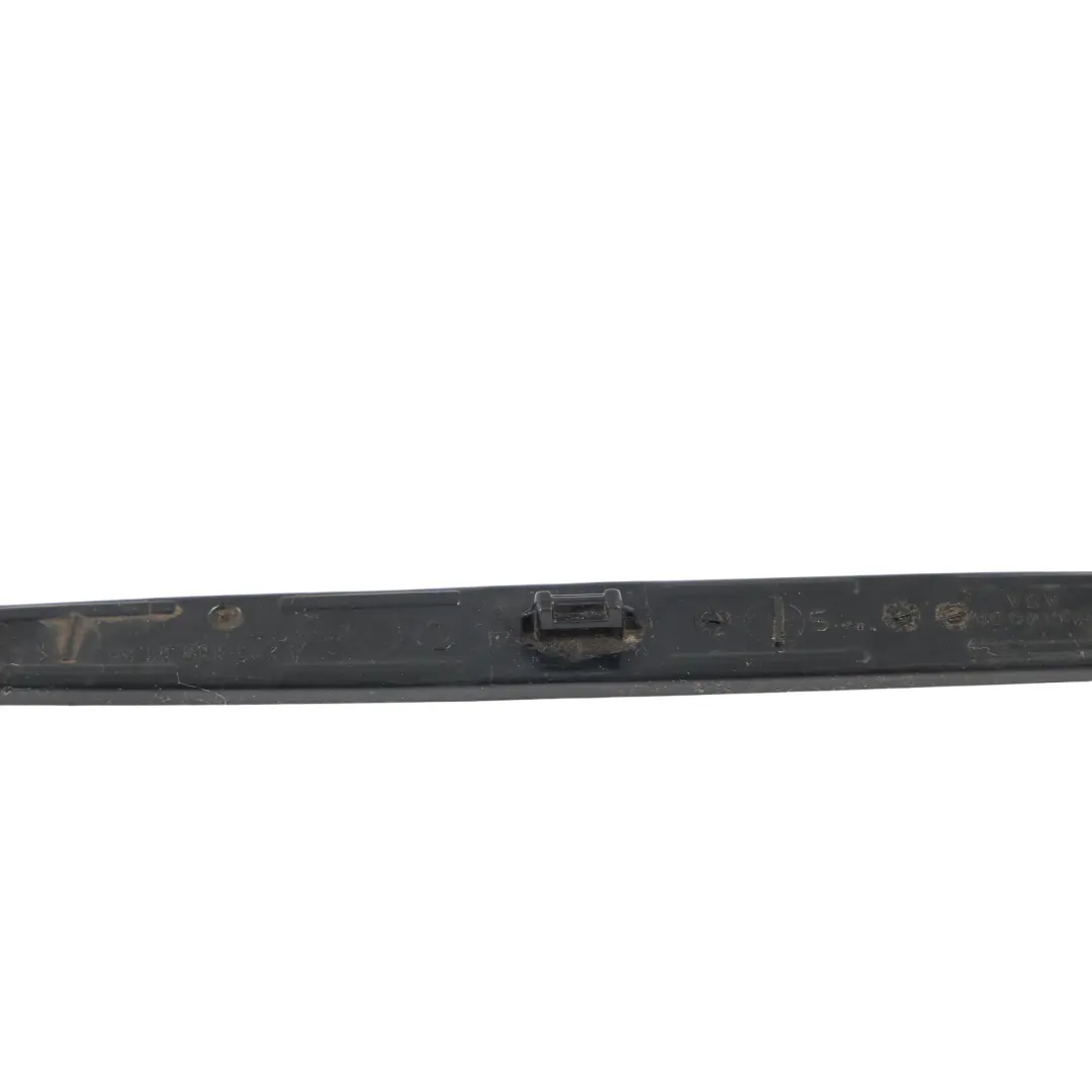 Mercedes W205 AMG Moldura Parachoques Trasero Rejilla Derecha - SKU A2058850153 - Número de pieza A2058850153