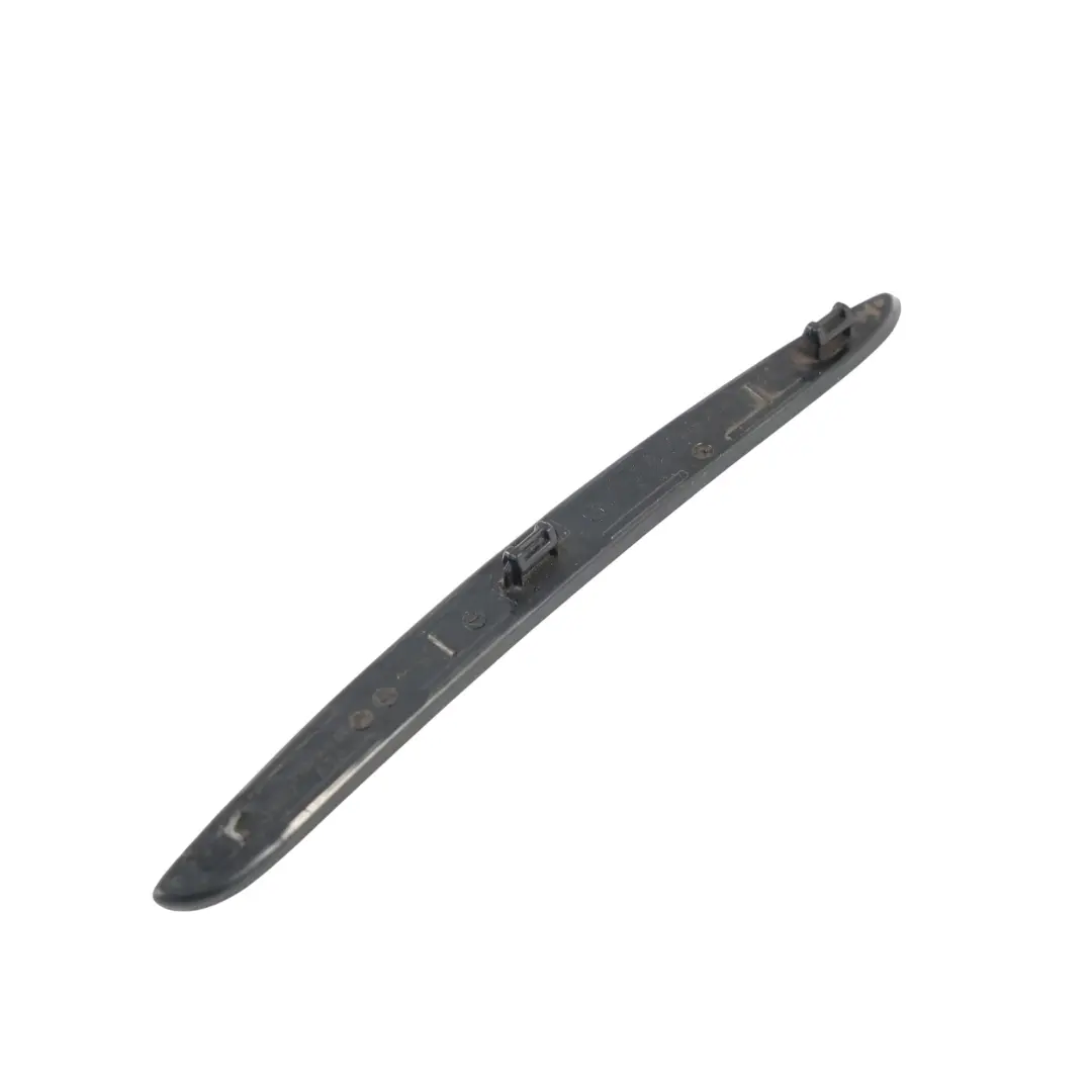Mercedes W205 AMG Moldura Parachoques Trasero Rejilla Derecha - SKU A2058850153 - Número de pieza A2058850153