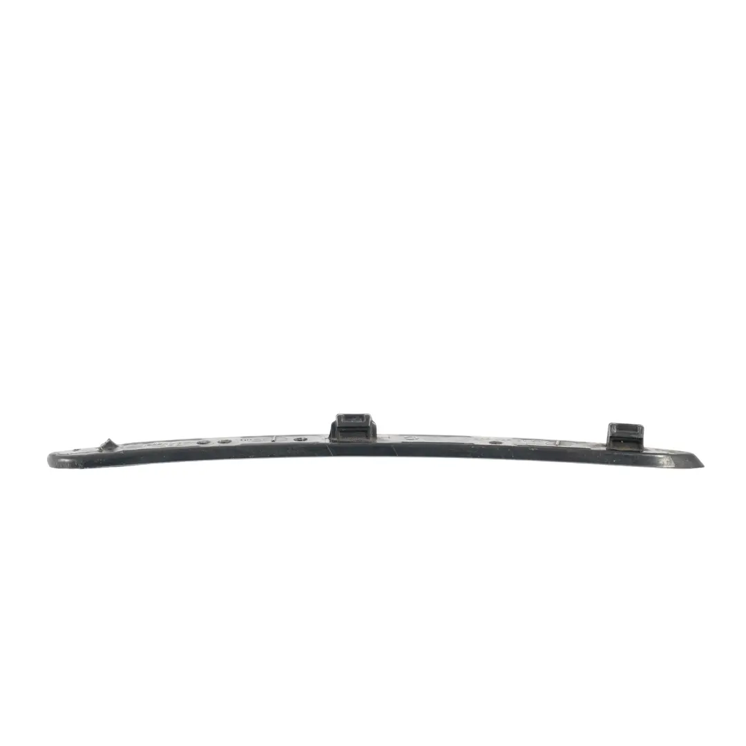 Mercedes W205 AMG Moldura Parachoques Trasero Rejilla Derecha - SKU A2058850153 - Número de pieza A2058850153