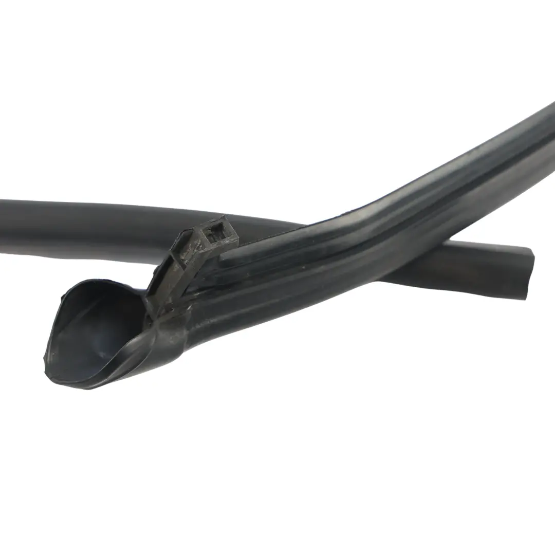 Mercedes W205 Motorhaube Motor Gummi Dichtung Rechts - SKU A2058870200 - Teilenummer A2058870200