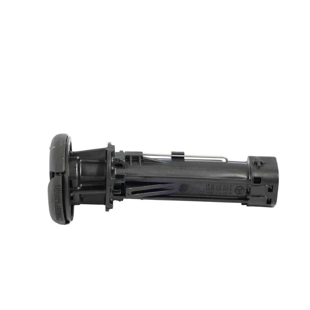 Bouton Guide Appui-Tête Avant Noir pour Mercedes W213 à propos du numéro de pièce A2059700541 Mercedes W213 Bouton Guide Appui-Tête Avant Noir - SKU A2059700541-1 - Numéro de pièce A2059700541