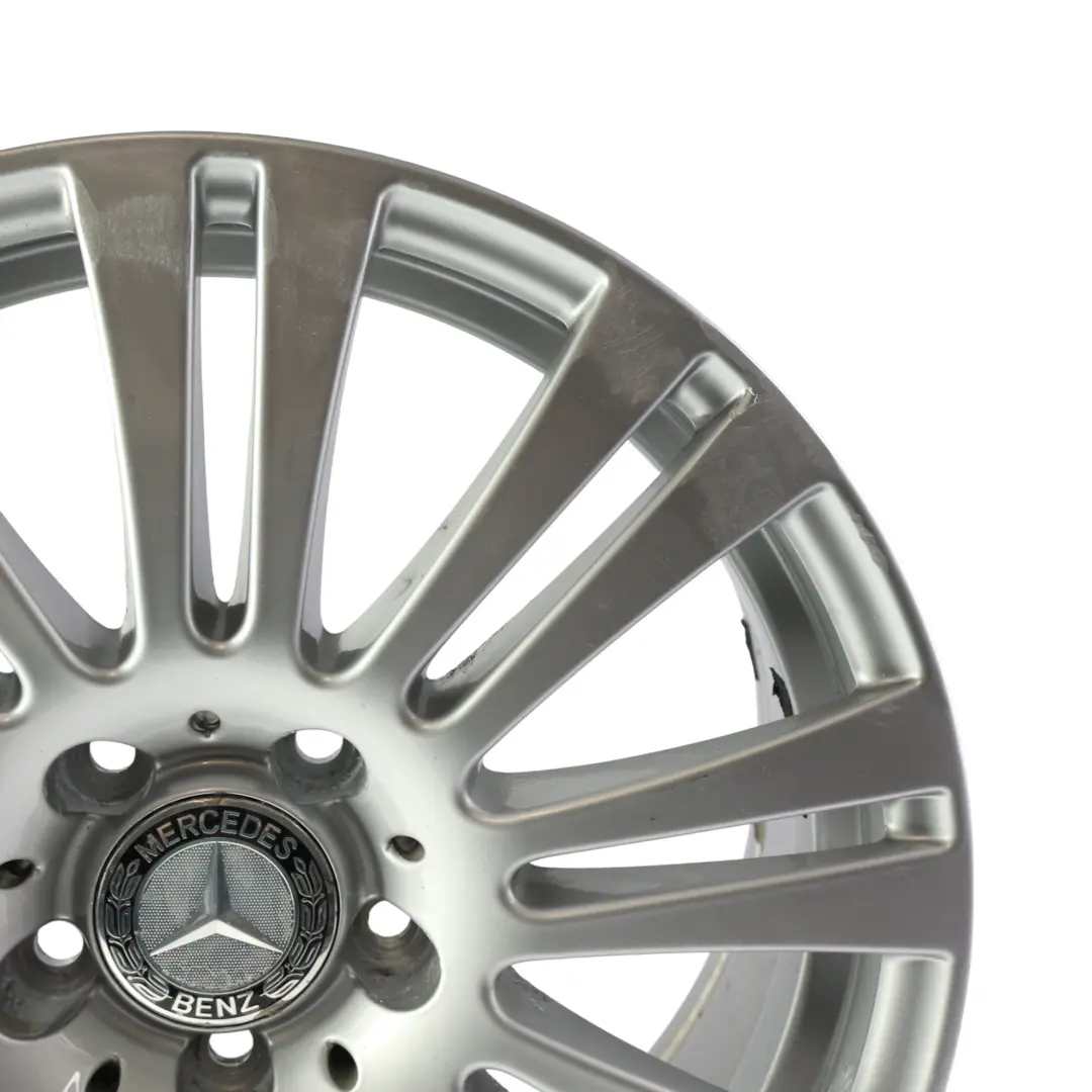 Cerchio Lega 17" 7.5J ET45 per Mercedes A207 C207 con numero di parte A2074010102 Mercedes A207 C207 Cerchio Lega 17" 7.5J ET45 - SKU A2074010102-2 - Numero di parte A2074010102