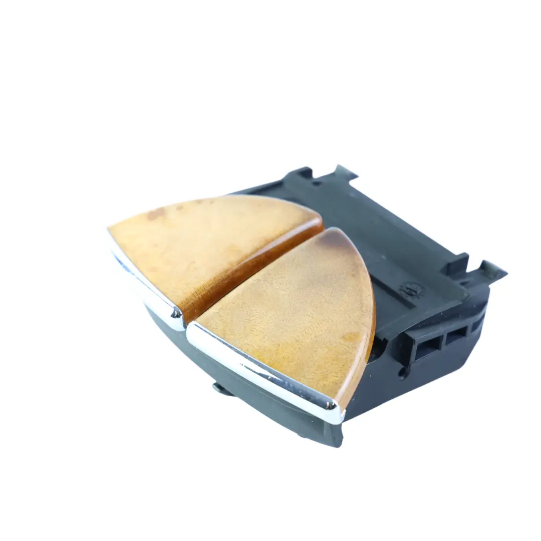 Mercedes W211 Mittelkonsole Gehäuse Aschenbecher Halterung - SKU A2116804084 - Teilenummer A2116804084