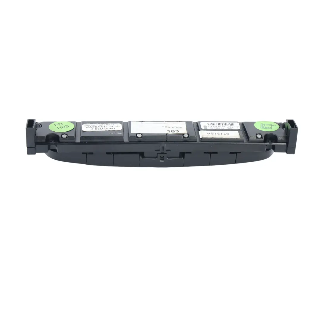 Panel Przełączników ESP Świateł Awaryjnych do Mercedes W211 C219 o numerze A2118218358 Mercedes W211 C219 Panel Przełączników ESP Świateł Awaryjnych - SKU A2118218358 - Numer Części A2118218358