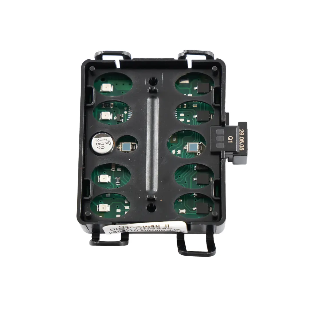 Sensore Pioggia Luce Parabrezza Anteriore per Mercedes W211 C219 con numero di parte A2118702926 Mercedes W211 C219 Sensore Pioggia Luce Parabrezza Anteriore - SKU A2118702926 - Numero di parte A2118702926