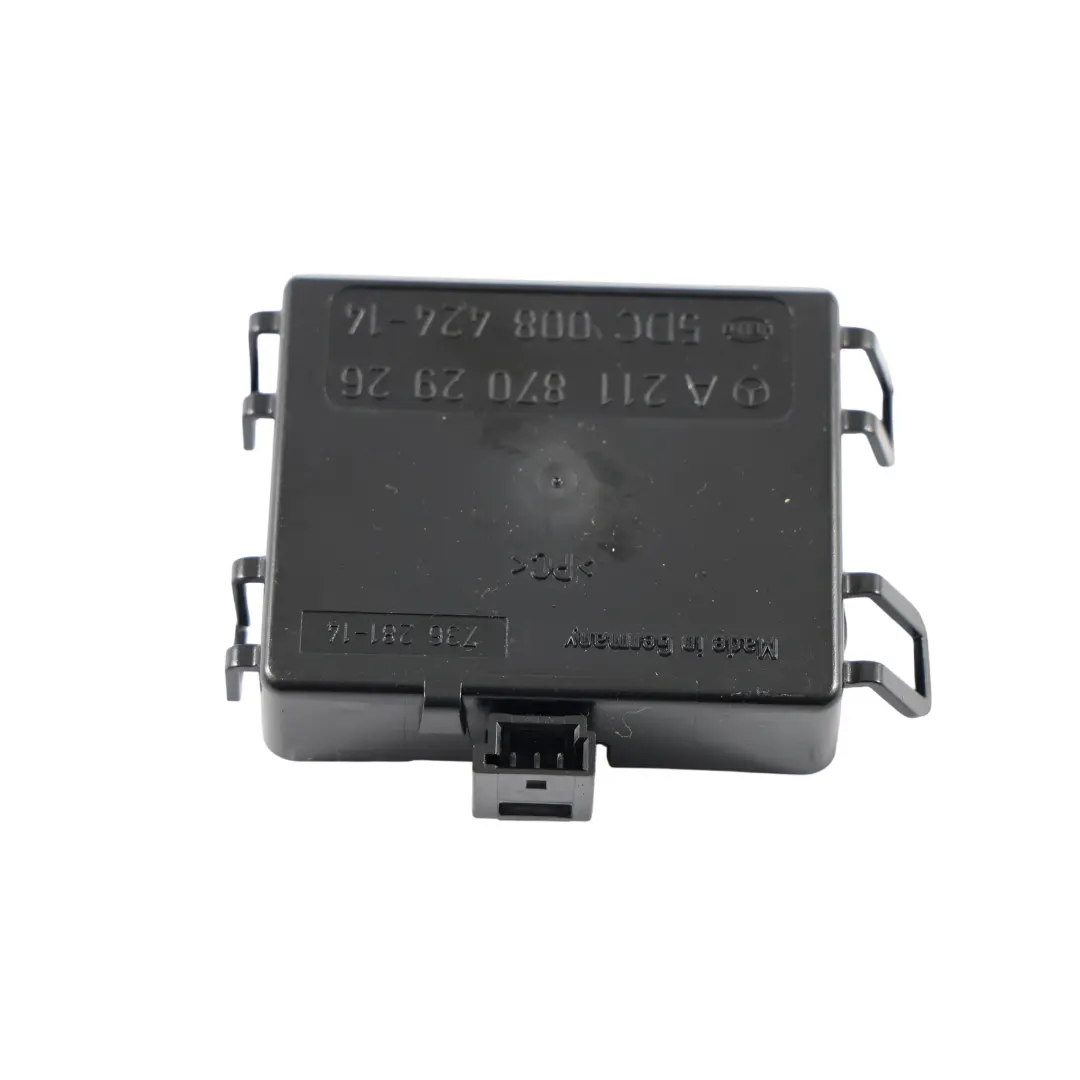 Frontscheibe Regen Licht Sensor für Mercedes W211 C219 mit Teilenummer A2118702926 Mercedes W211 C219 Frontscheibe Regen Licht Sensor - SKU A2118702926 - Teilenummer A2118702926