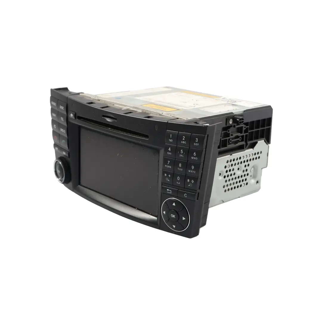 W219 Navigationsgerät CD Player Radio Audio Einheit für Mercedes CLS mit Teilenummer A2119060700 Mercedes CLS W219 Navigationsgerät CD Player Radio Audio Einheit - SKU A2119060700-1 - Teilenummer A2119060700