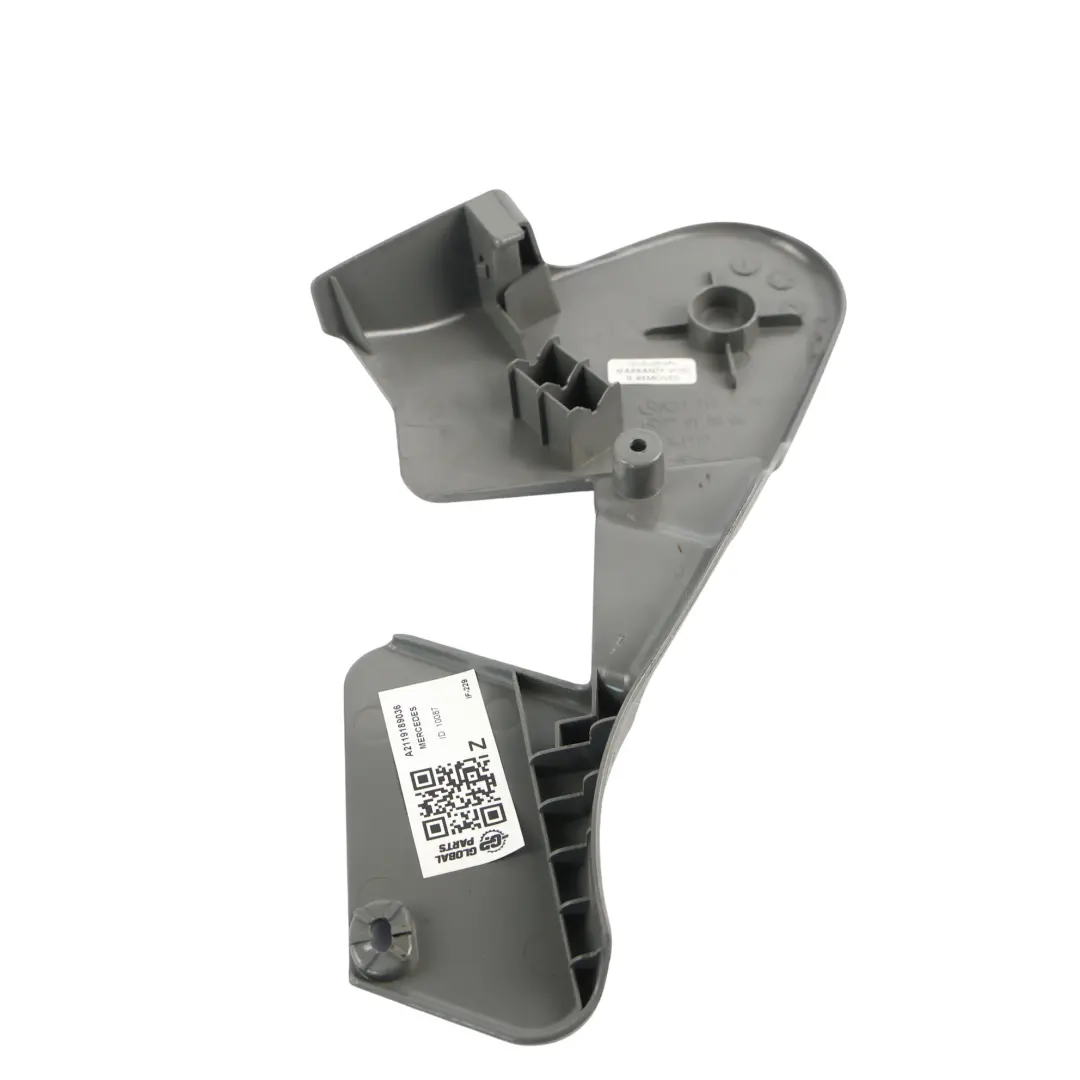 Mercedes C219 Osłona Dolna Tylnego Fotela Prawa - SKU A2119189036 - Numer Części A2119189036