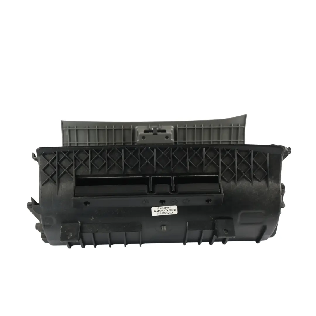 W219 Schowek Pod Siedzeniem Przedni Prawy do Mercedes W211 CLS o numerze A2119190273 Mercedes W211 CLS W219 Schowek Pod Siedzeniem Przedni Prawy - SKU A2119190273-1 - Numer Części A2119190273