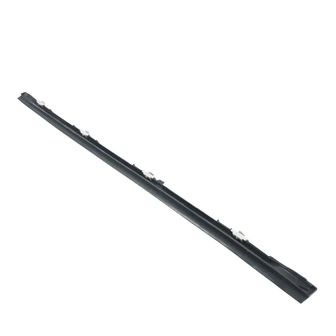 Mercedes W212 S212 Listwa Uszczelka Drzwi Tylna Dolna Lewa - SKU A2126904962 - Numer Części A2126904962