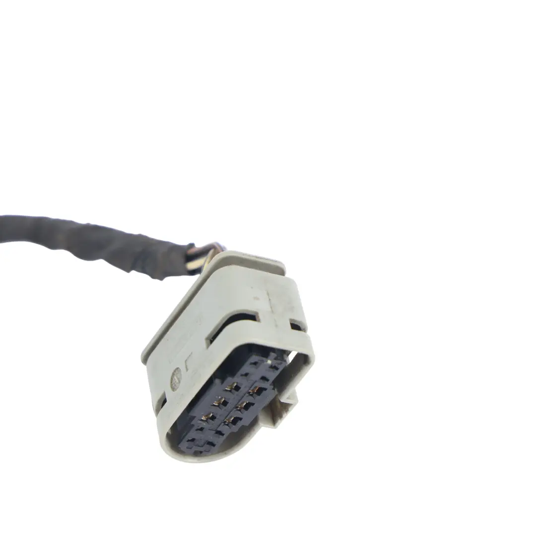 Mercedes W212 Enchufe Faro Cableado Delantero Izquierdo - SKU A2128208361-2 - Número de pieza A2128208361