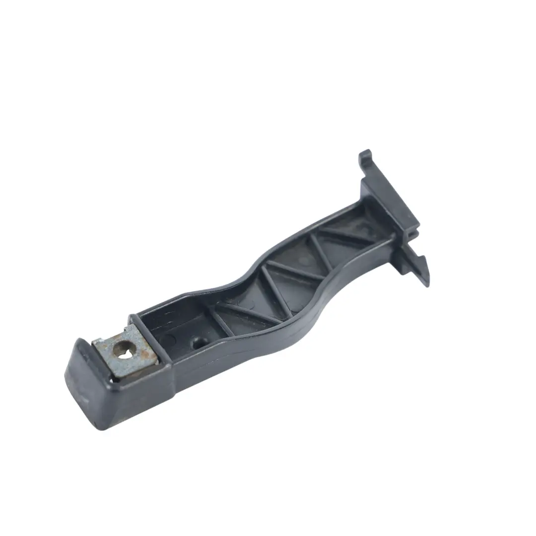 E250 Soporte Inferior Paragolpes Trasero Derecho para Mercedes W212 con número de pieza A2128852214 Mercedes W212 E250 Soporte Inferior Paragolpes Trasero Derecho - SKU A2128852214 - Número de pieza A2128852214
