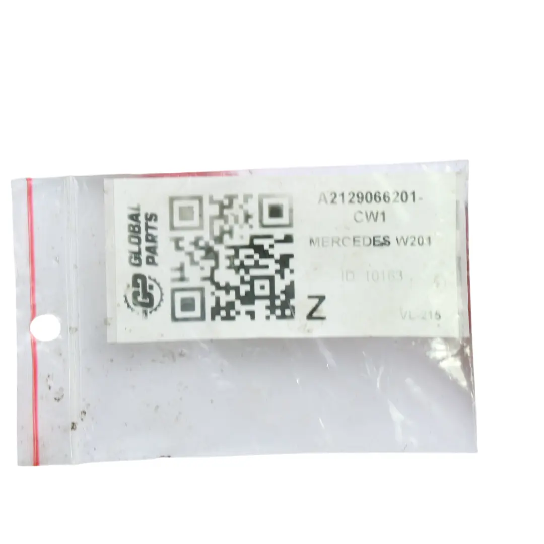 Cerniera Cofano Sinistra Protezione Pedoni Bianco Calcite 850 per Mercedes W204 W212 con numero di parte A2129066201 Mercedes W204 W212 Cerniera Cofano Sinistra Protezione Pedoni Bianco Calcite 850 - SKU A2129066201-CW1 - Numero di parte A2129066201