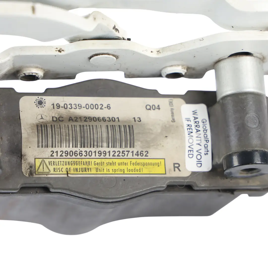 Mercedes W204 W212 Charnière Capot Protection Piéton Droite Blanc Polaire - SKU A2129066301-POL1 - Numéro de pièce A2129066301