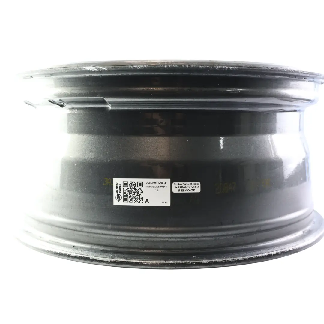 Jante en alliage à 5 branches 17" 7,5J ET:40 pour Mercedes W213 à propos du numéro de pièce A2134011200 Mercedes W213 Jante en alliage à 5 branches 17" 7,5J ET:40 - SKU A2134011200-2 - Numéro de pièce A2134011200