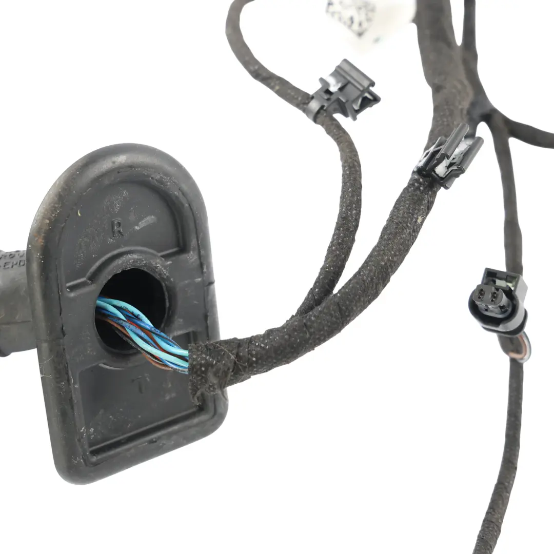Front Door Wiring Harness Cable Loom Left N/S to Mercedes W213 with Part number A2135405048 Mercedes W213 Front Door Wiring Harness Cable Loom Left N/S - SKU RHD-A2135405048 - Part number A2135405048