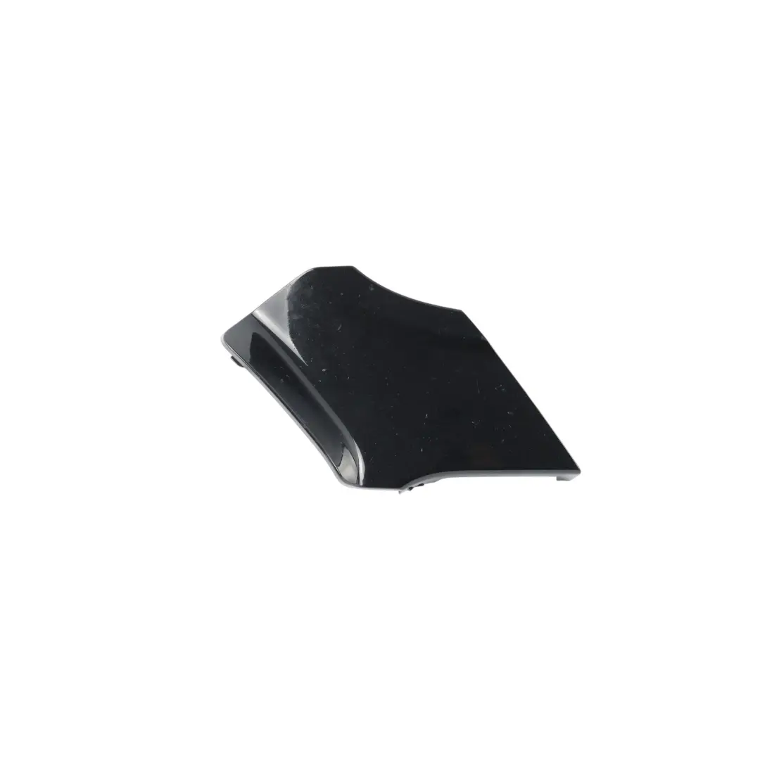 Tapa Ojo Remolque Delantero Negro Obsidiana para Mercedes C218 con número de pieza A2188850326 Mercedes C218 Tapa Ojo Remolque Delantero Negro Obsidiana - SKU A2188850326-OB - Número de pieza A2188850326