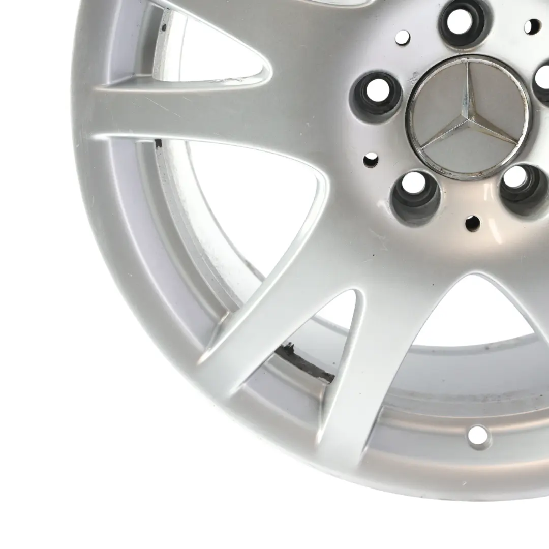 Mercedes CLS C219 Jante alliage avant argent 17" 8,5J ET:28 - SKU A2194010002-1 - Numéro de pièce A2194010002