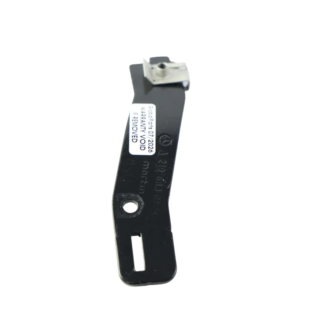 Mercedes C219 Support Panneau Central Console Avant Gauche - SKU A2196830114 - Numéro de pièce A2196830114