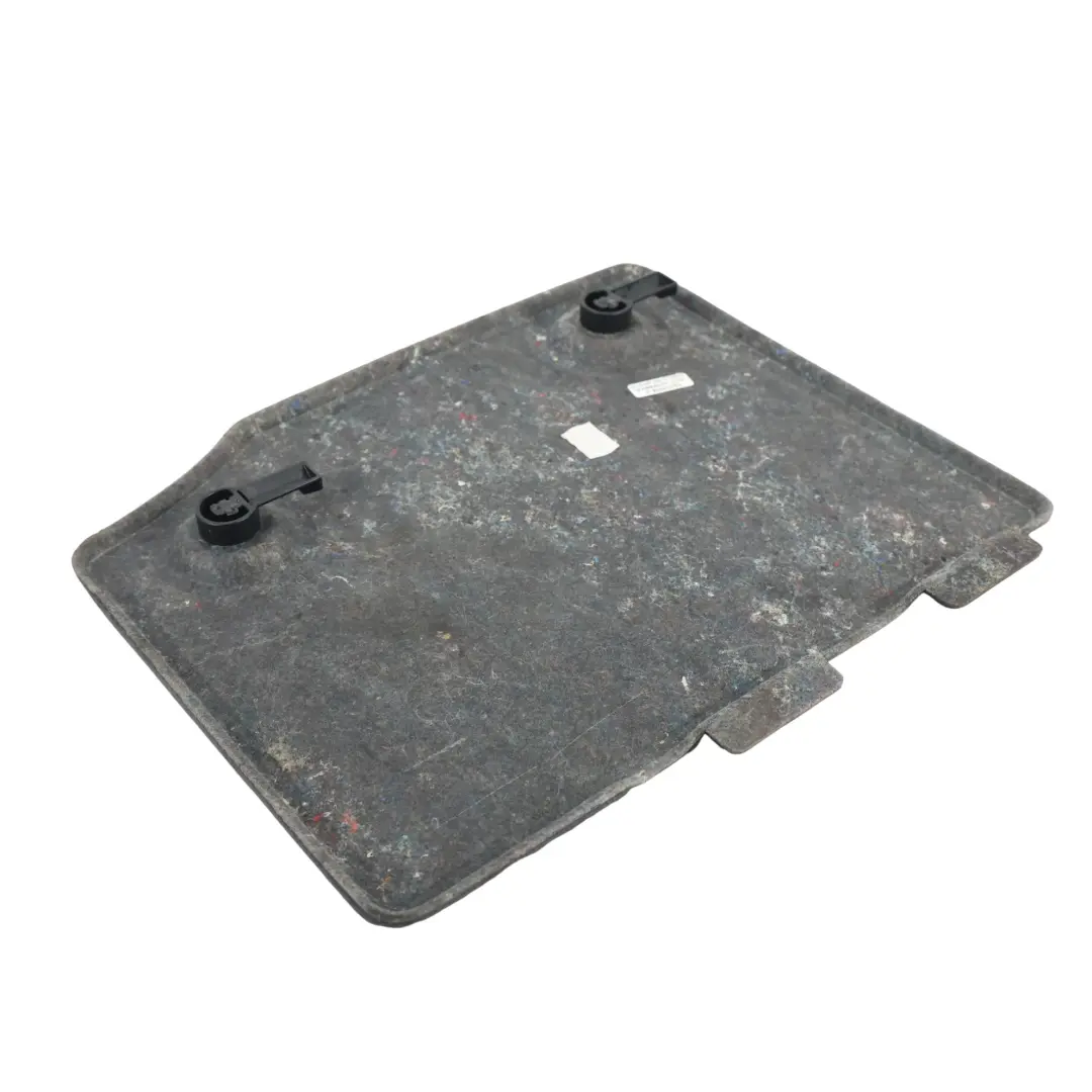 W219 Boczek Bagażnika Lewy do Mercedes o numerze A2196900725 Mercedes W219 Boczek Bagażnika Lewy - SKU A2196900725-1 - Numer Części A2196900725