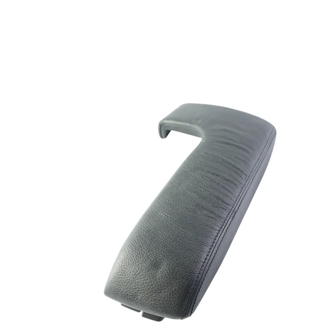 Vano Portaoggetti Console Copertura Alloggiamento per Mercedes W220 con numero di parte A2206803582 Mercedes W220 Vano Portaoggetti Console Copertura Alloggiamento - SKU A2206803582 - Numero di parte A2206803582