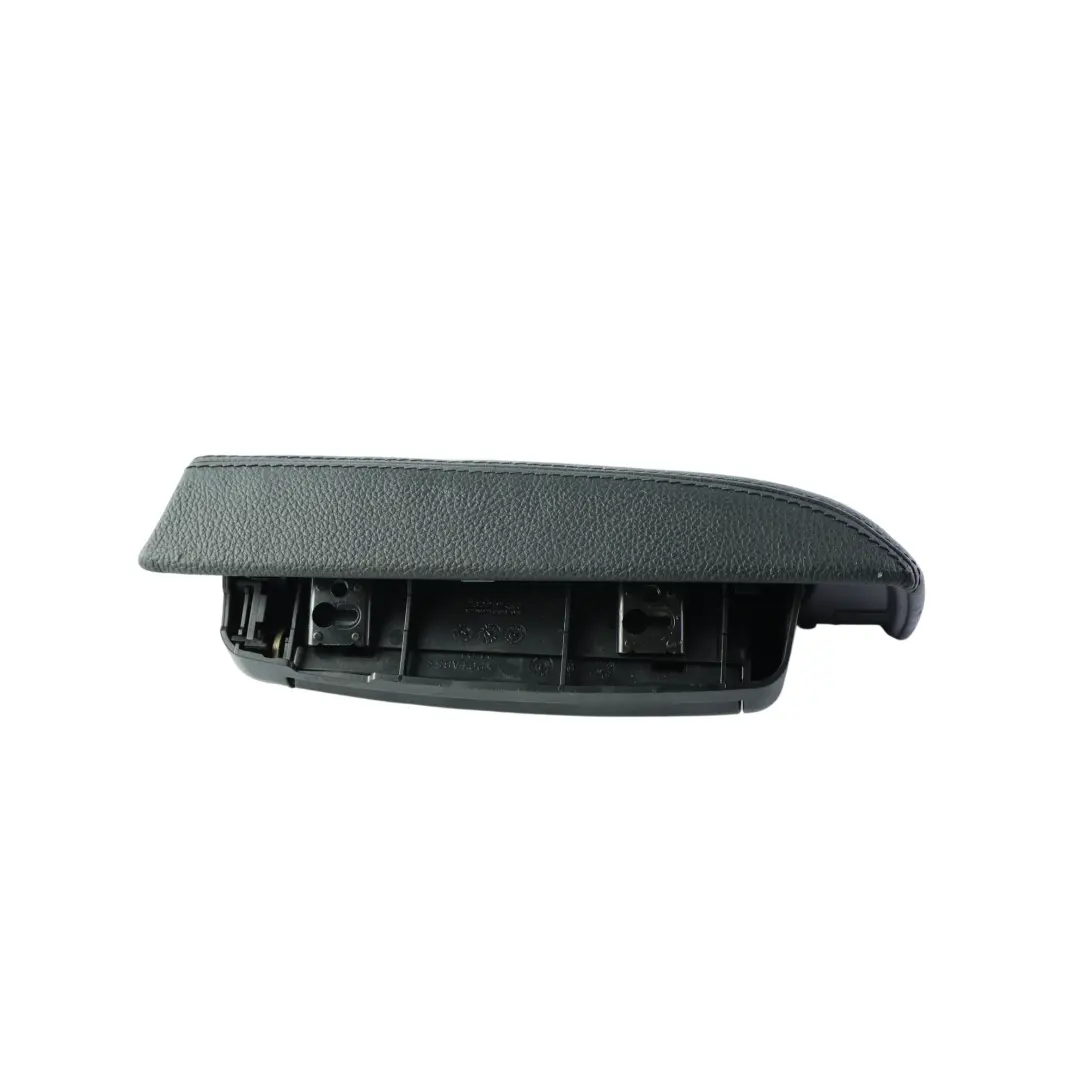 Console Rangement Compartiment Boîtier Plateau Cache A2206803582 pour Mercedes W220 à propos du numéro de pièce A2206803682 Mercedes W220 Console Rangement Compartiment Boîtier Plateau Cache A2206803582 - SKU A2206803682 - Numéro de pièce A2206803682