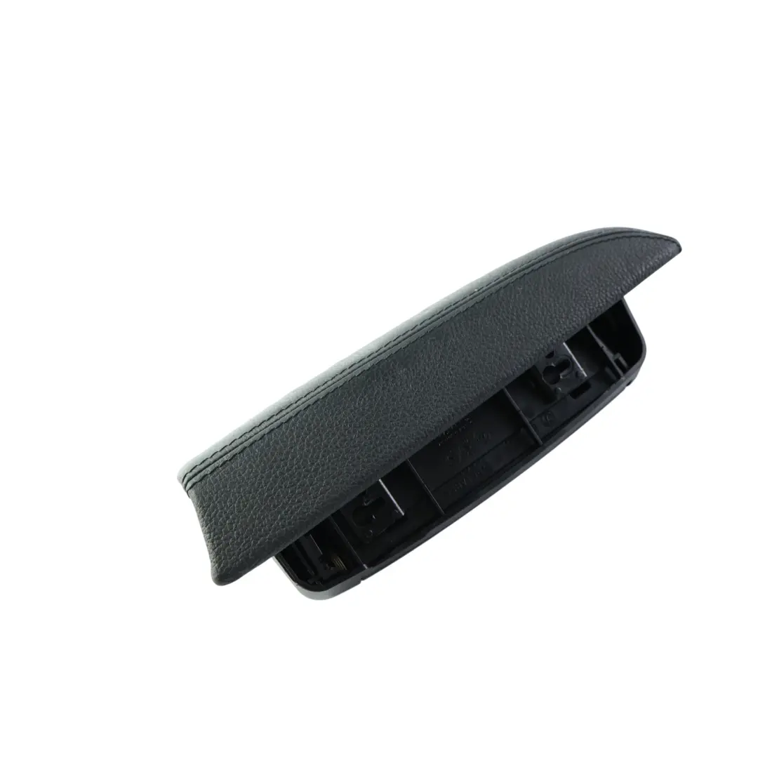 Vano Portaoggetti Console Vassoio Copertura A2206803582 per Mercedes W220 con numero di parte A2206803682 Mercedes W220 Vano Portaoggetti Console Vassoio Copertura A2206803582 - SKU A2206803682 - Numero di parte A2206803682