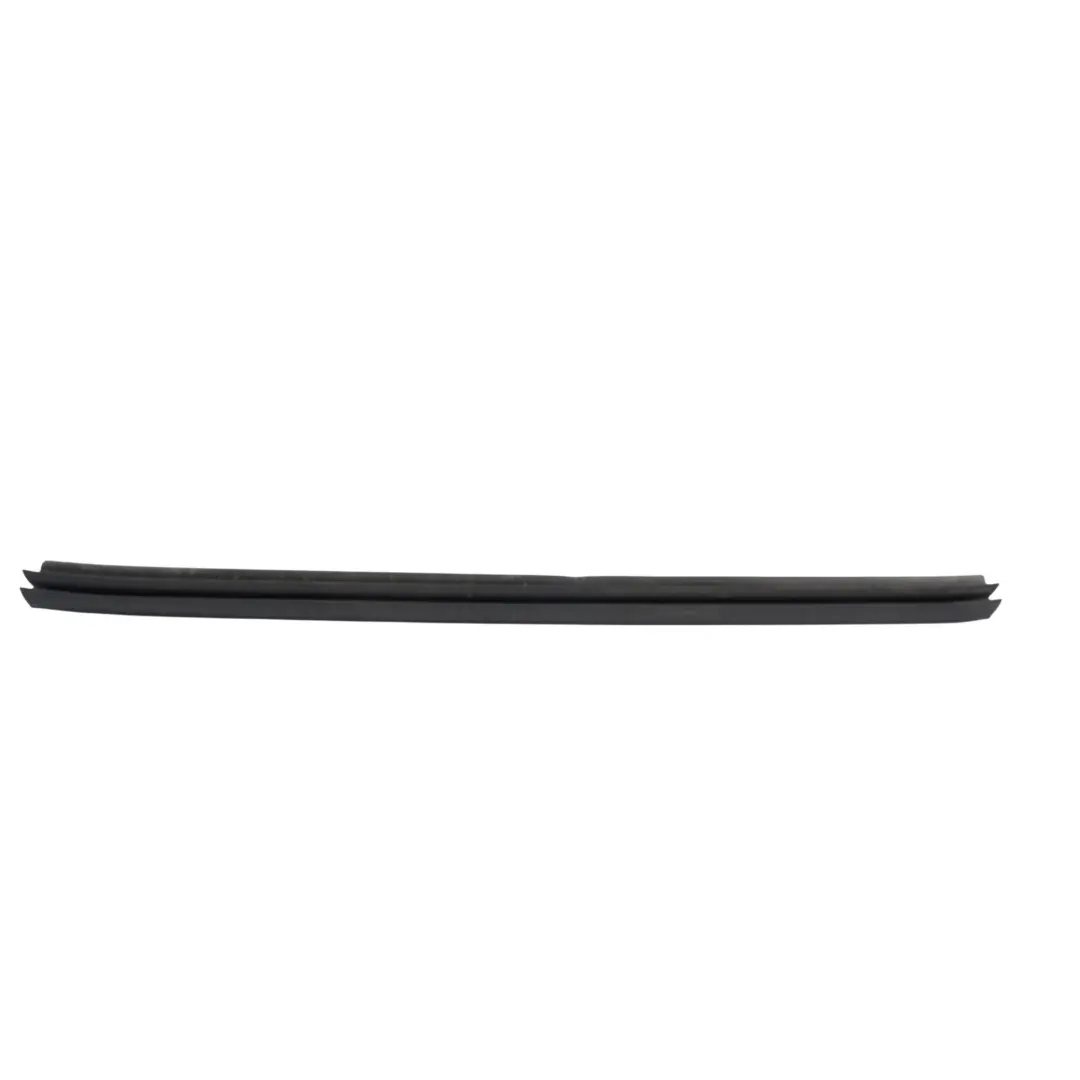 Rail Joint Étanchéité Vitre Porte Arrière Gauche pour Mercedes W221 à propos du numéro de pièce A2217350965 Mercedes W221 Rail Joint Étanchéité Vitre Porte Arrière Gauche - SKU A2217350965 - Numéro de pièce A2217350965
