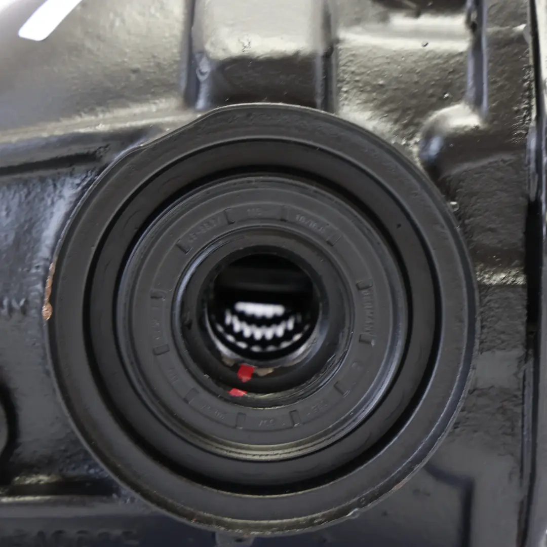 Hinterachse Differential Diff für Mercedes R230 W211 mit Teilenummer A2303511108 Mercedes R230 W211 Hinterachse Differential Diff - SKU A2303511108 - Teilenummer A2303511108