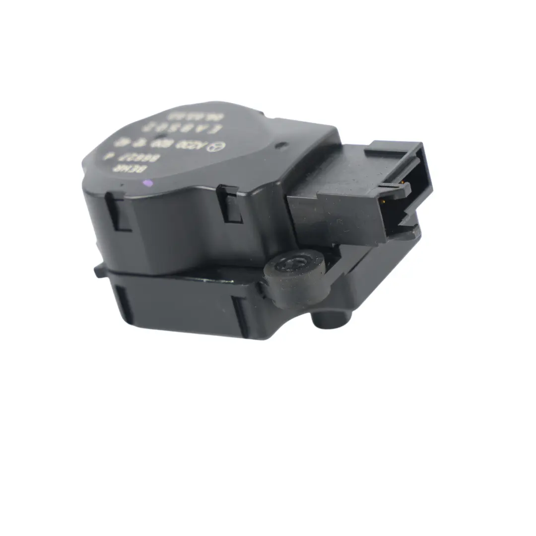 Actuador Trampilla Calefacción para Mercedes W203 W209 W211 Motor con número de pieza A2308201242 Mercedes W203 W209 W211 Motor Actuador Trampilla Calefacción - SKU A2308201242 - Número de pieza A2308201242