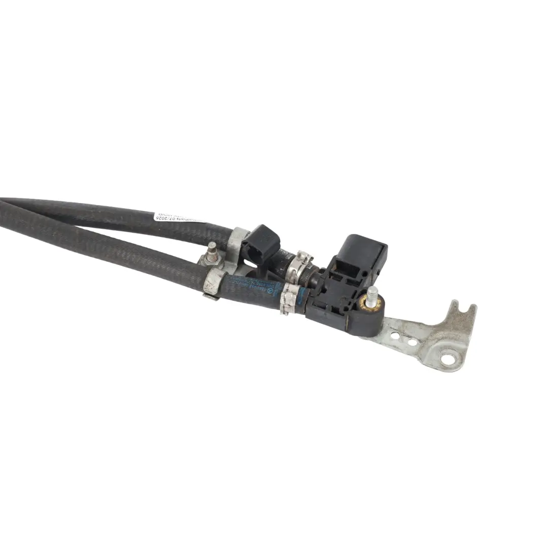 Capteur Pression Différentielle FAP OM651 CDI pour Mercedes W176 W246 à propos du numéro de pièce A2464920159 Mercedes W176 W246 Capteur Pression Différentielle FAP OM651 CDI - SKU A2464920159 - Numéro de pièce A2464920159
