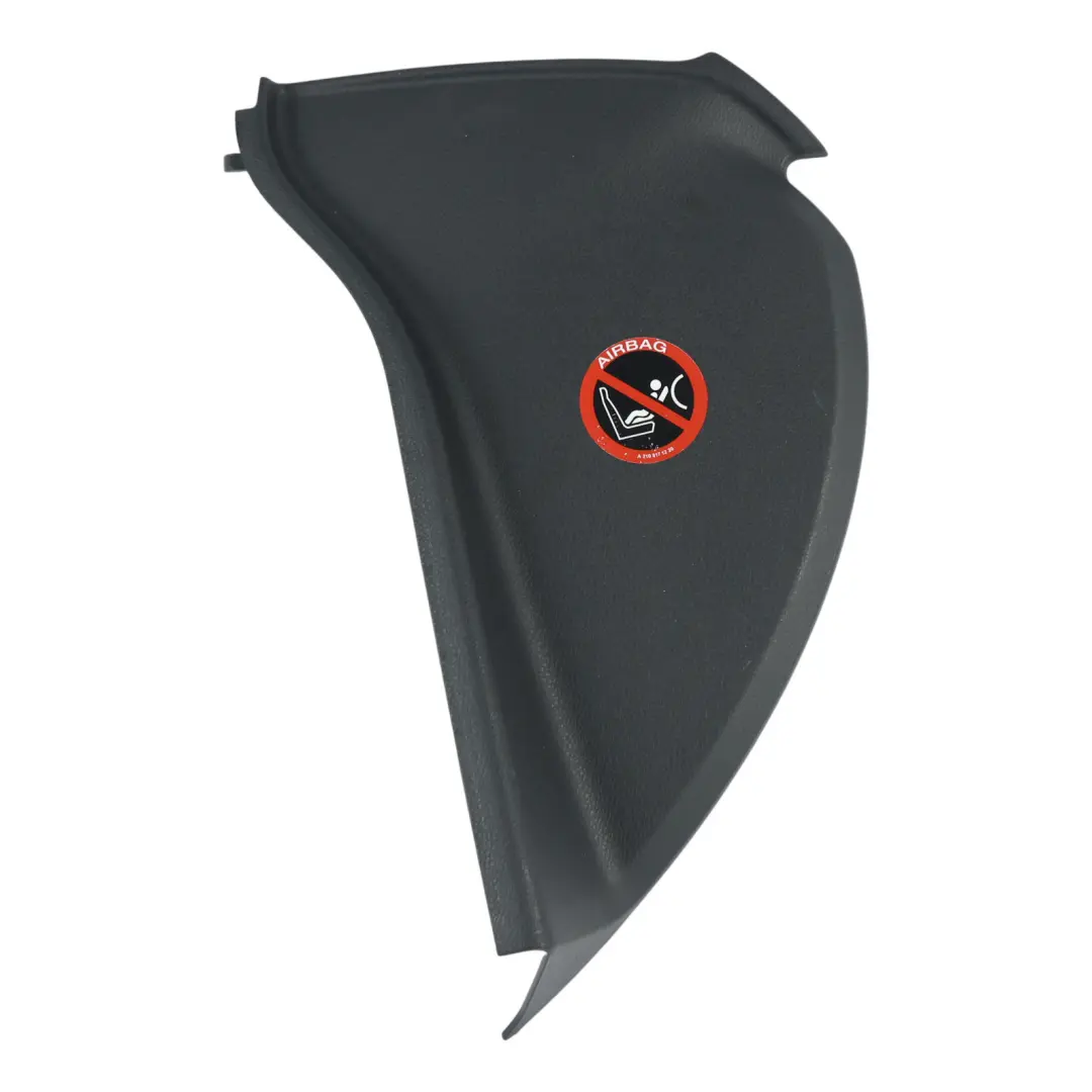 Armaturenbrett Endabdeckung Blende Links Schwarz für Mercedes W246 mit Teilenummer A2466800189 Mercedes W246 Armaturenbrett Endabdeckung Blende Links Schwarz - SKU A2466800189 - Teilenummer A2466800189
