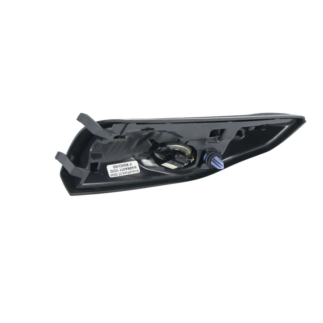 Mercedes W246 Copertura Altoparlante Tweeter Anteriore Destra - SKU A2467200211-1 - Numero di parte A2467200211