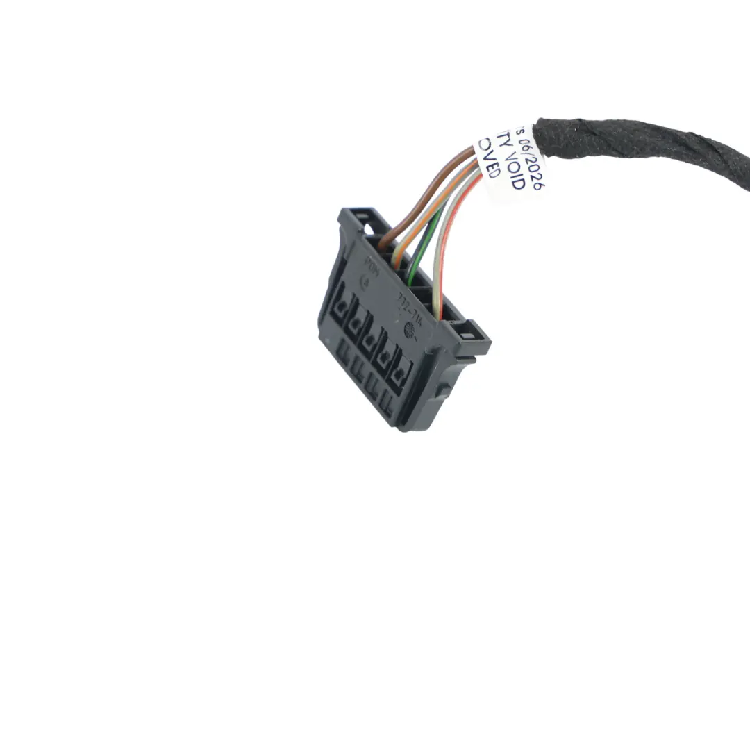 Lampada Posteriore Destra Cablaggio Faro per Mercedes W246 con numero di parte A2468200664 Mercedes W246 Lampada Posteriore Destra Cablaggio Faro - SKU A2468200664-2 - Numero di parte A2468200664