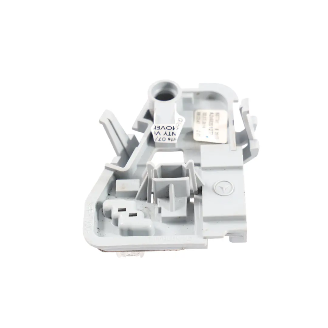 Lampenträger Rückleuchte Hinten Links für Mercedes W246 W242 mit Teilenummer A2468201277 Mercedes W246 W242 Lampenträger Rückleuchte Hinten Links - SKU A2468201277 - Teilenummer A2468201277