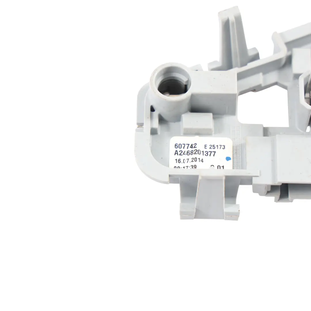 Rücklicht Lampenhalterung Fassung Rechts für Mercedes W246 mit Teilenummer A2468201377 Mercedes W246 Rücklicht Lampenhalterung Fassung Rechts - SKU A2468201377 - Teilenummer A2468201377