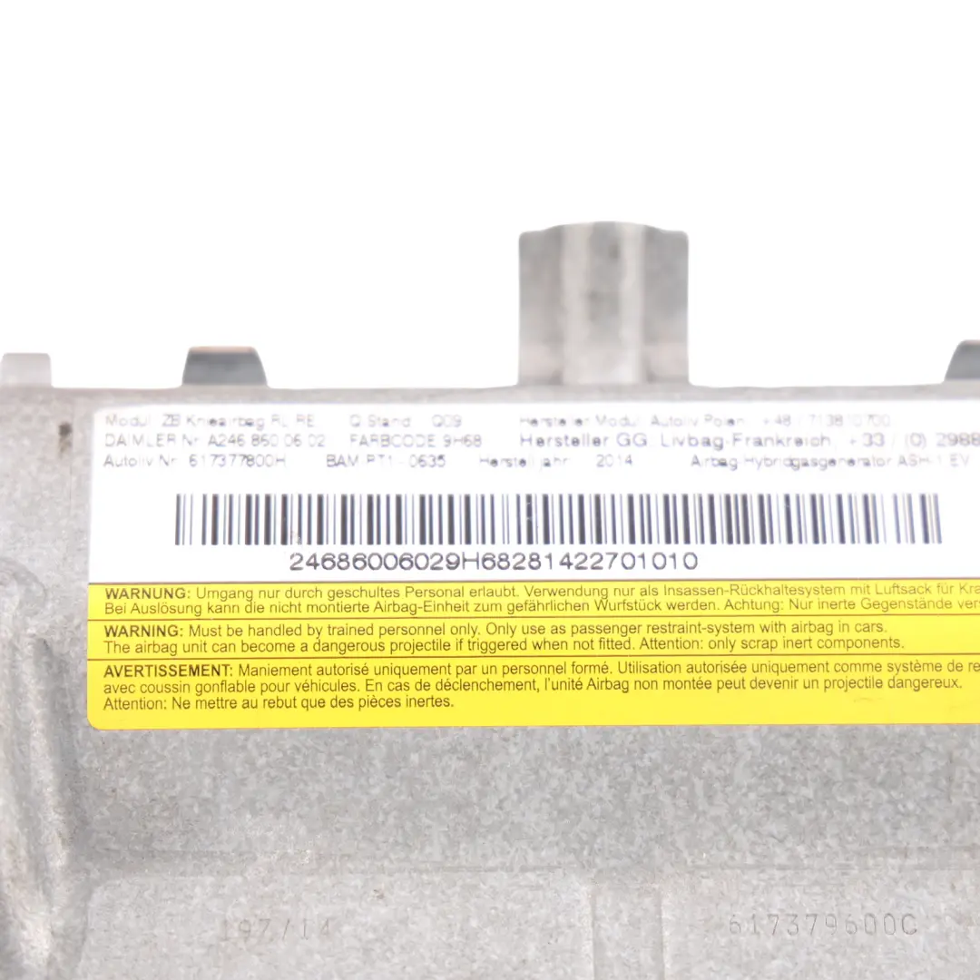 Knee Air Module Unit Front Right O/S Side A2468600602 to Mercedes W246 with Part number A24686006029 Mercedes W246 Knee Air Module Unit Front Right O/S Side A2468600602 - SKU A24686006029 - Part number A24686006029
