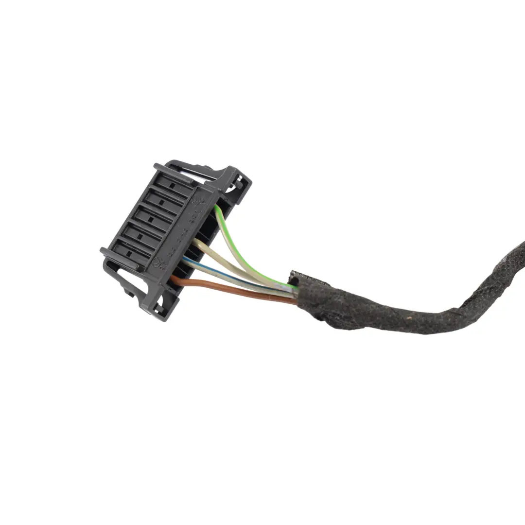 Luce Portellone Posteriore Cablaggio Interno Destro per Mercedes W246 con numero di parte A2469066400 Mercedes W246 Luce Portellone Posteriore Cablaggio Interno Destro - SKU A2469066400-2 - Numero di parte A2469066400