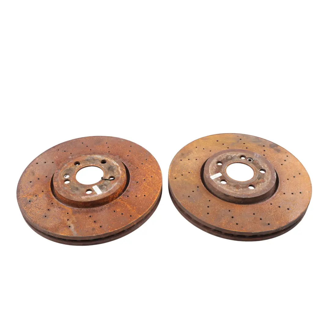 Freno Delantero Izq Der M260 M20 M016 Set X2 para Mercedes W177 Disco con número de pieza A2474211000 Mercedes W177 Disco Freno Delantero Izq Der M260 M20 M016 Set X2 - SKU A2474211000 - Número de pieza A2474211000