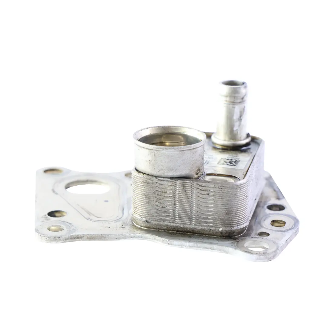 Oil Cooler C180 BlueEFFICIENCY 271820 to Mercedes W204 Engine with Part number A2711880301 Mercedes W204 Engine Oil Cooler C180 BlueEFFICIENCY 271820 - SKU A2711880301 - Part number A2711880301